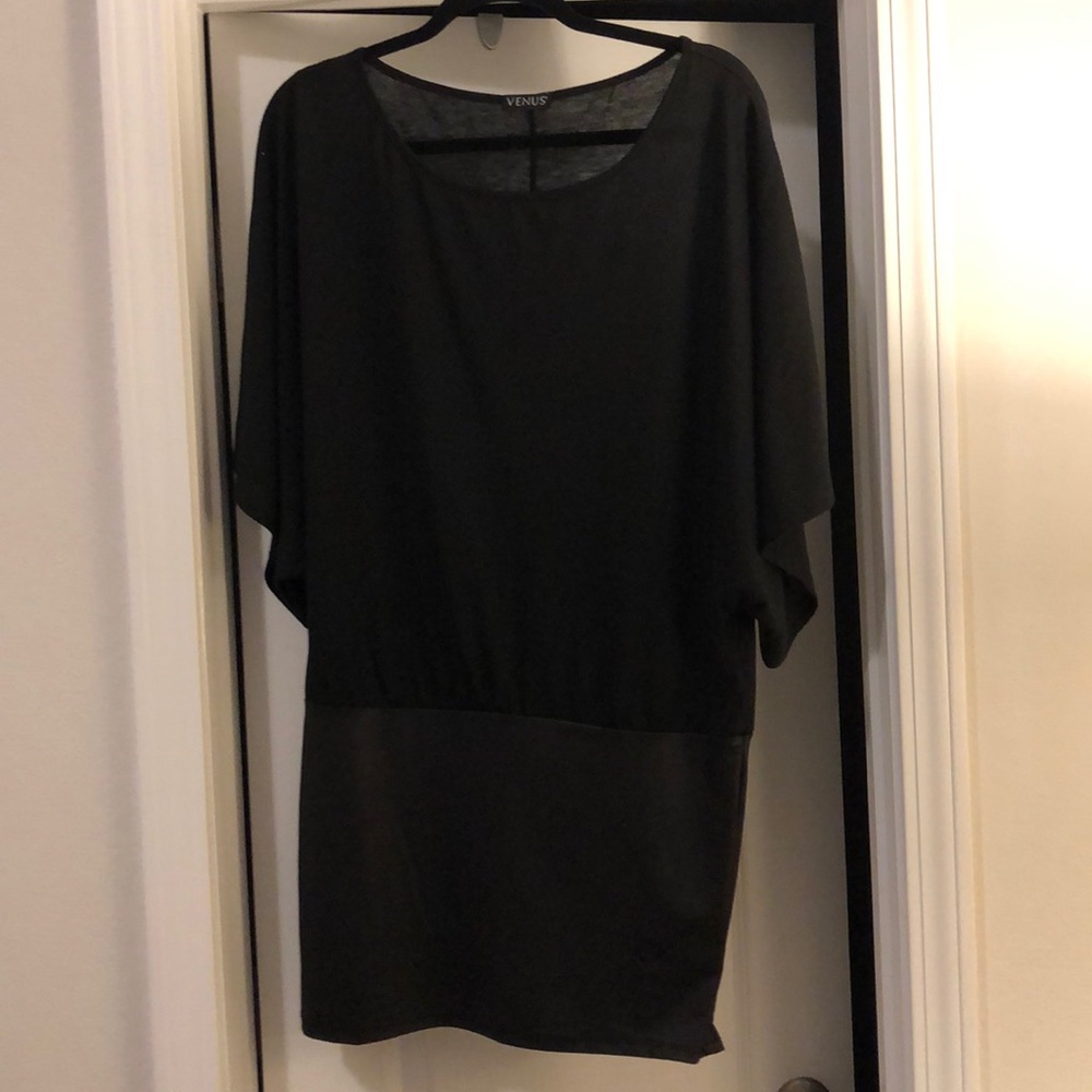 LBD LITTLE BLACK DRESS
